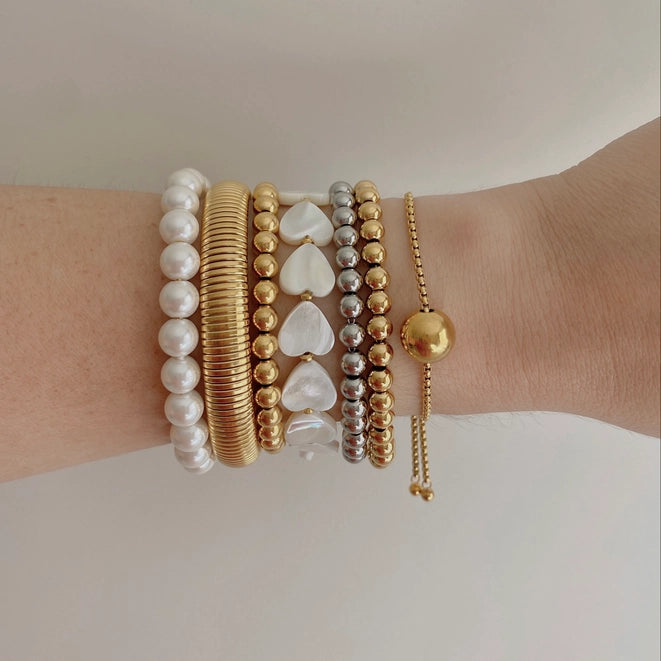 Heart Shaped Pearl Shell Bracelet 18k Gold Plated